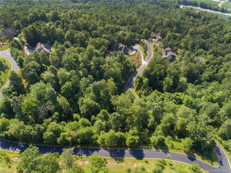 Property image 3 at 11 Watershed Way, Horse Shoe, NC 28742