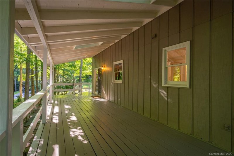 Property image 2 at 454 Locust Drive, Maggie Valley, NC 28751