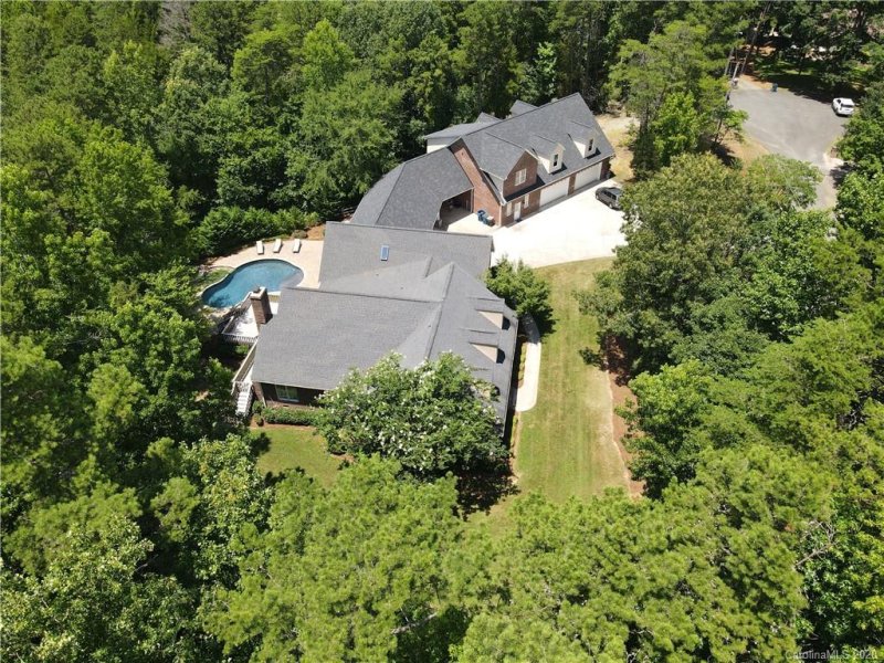 Property image 3 at 3251 Van Tassel Drive, Concord, NC 28025