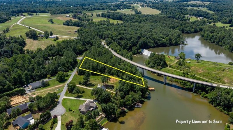 Property image 5 at 4716 Crystal Falls Avenue, Hickory, NC 28601