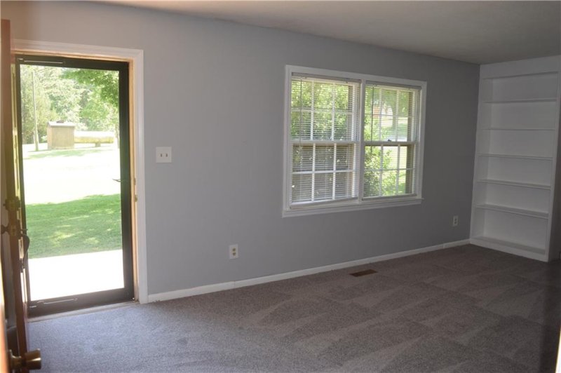 Property image 4 at 3586 Spring Valley Drive, Newton, NC 28658