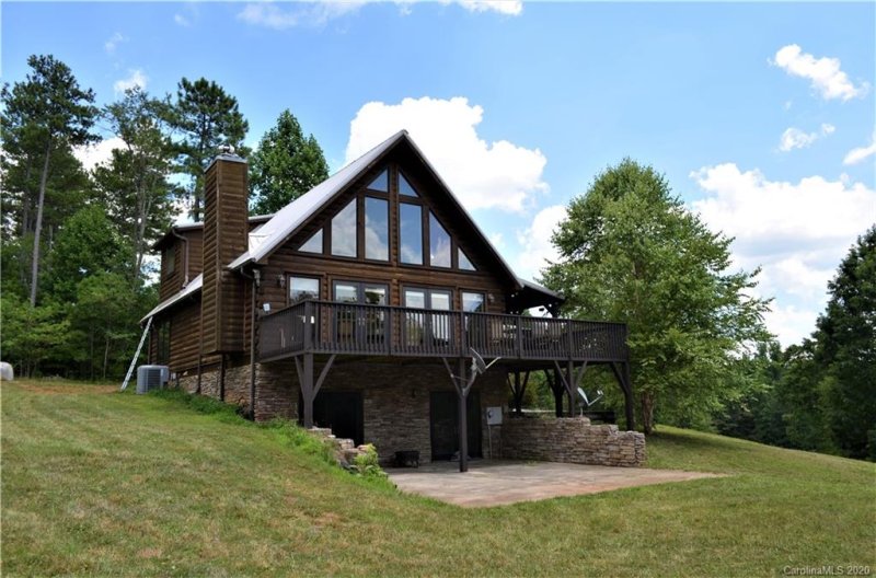 Property image 2 at 208 Loblolly Lane, Mill Spring, NC 28756