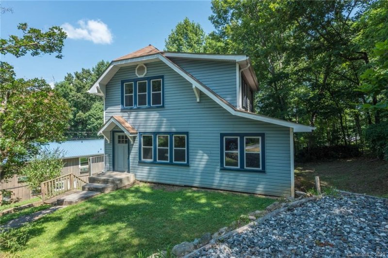 Property image 2 at 32 Success Avenue, Asheville, NC 28806