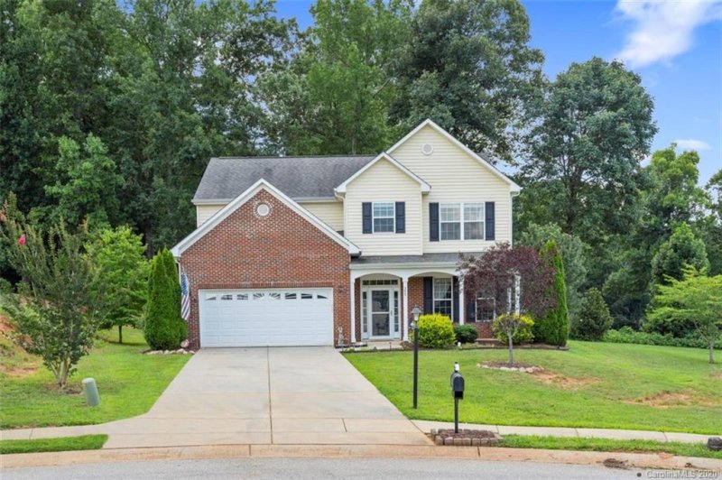 395 Lone Tree Lane