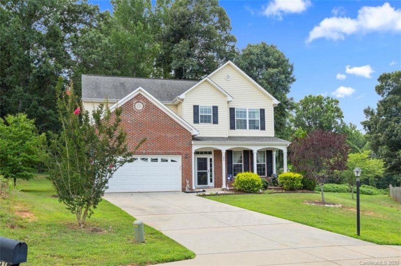 Property image 2 at 395 Lone Tree Lane, Clover, SC 29710
