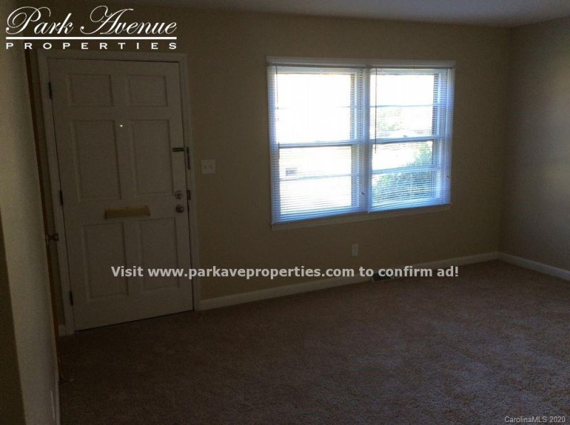 Property image 3 at 4340 Oak Forest Drive, Charlotte, NC 28215