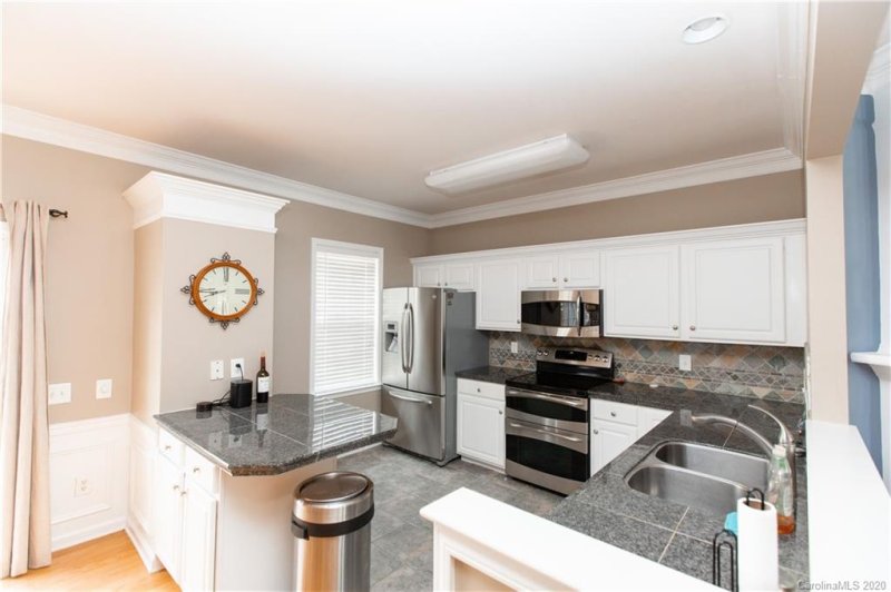 Property image 4 at 10432 Winslet Drive, Charlotte, NC 28277