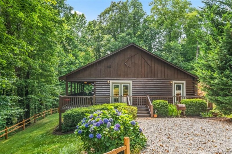 Property image 2 at 290 Adirondack Lane, Bostic, NC 28018