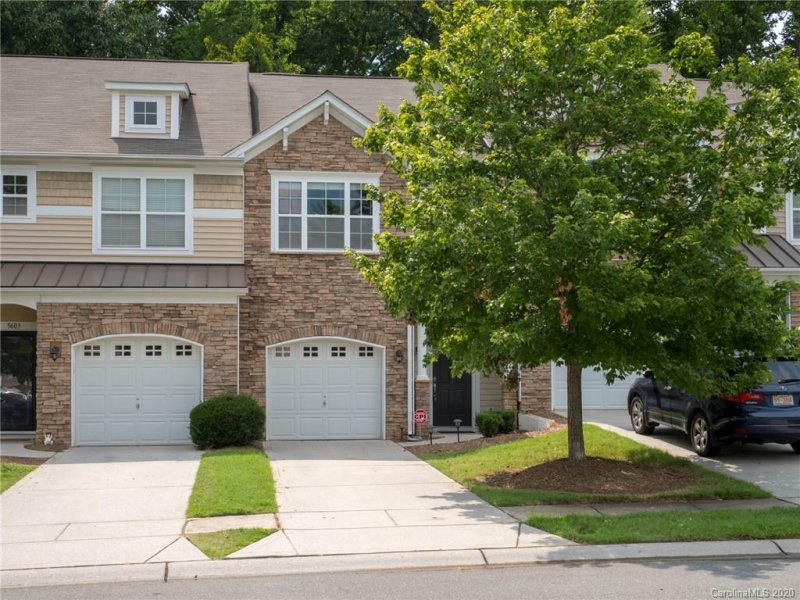 Property image 5 at 5607 Tipperlinn Way, Charlotte, NC 28278