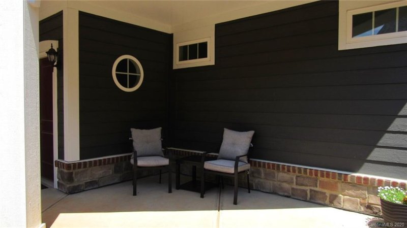 Property image 2 at 15019 Courtside Cove Lane, Cornelius, NC 28031