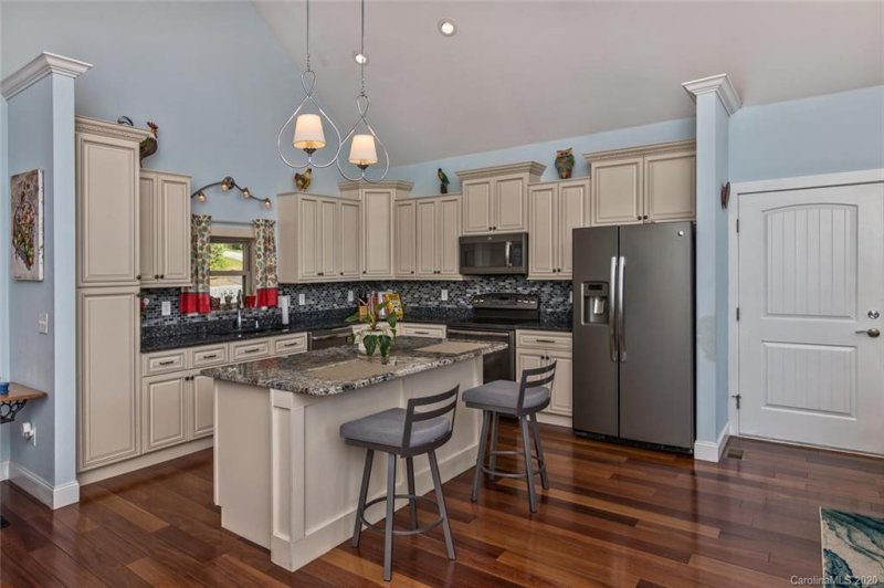 Property image 5 at 77 Willow Stone Way, Hendersonville, NC 28792