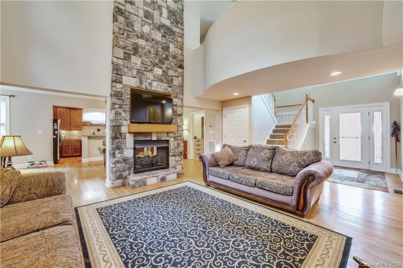 Property image 4 at 1346 Crown Ridge Drive, Fort Mill, SC 29708