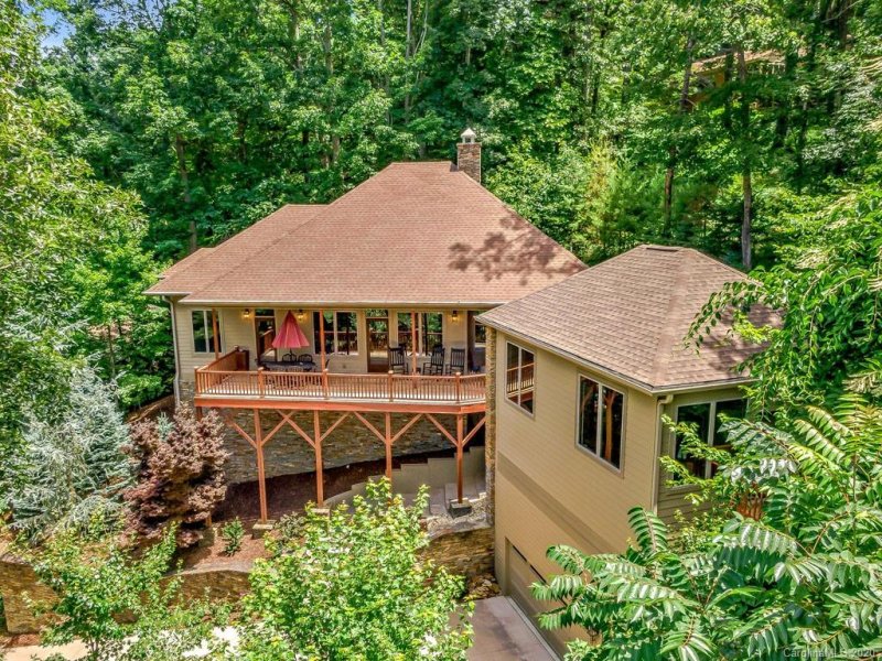 Property image 3 at 27 Innsbrook Road, Asheville, NC 28804