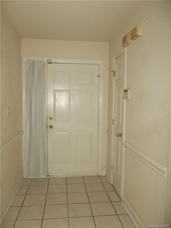 Property image 3 at 7305 Rosehall Drive, Charlotte, NC 28227