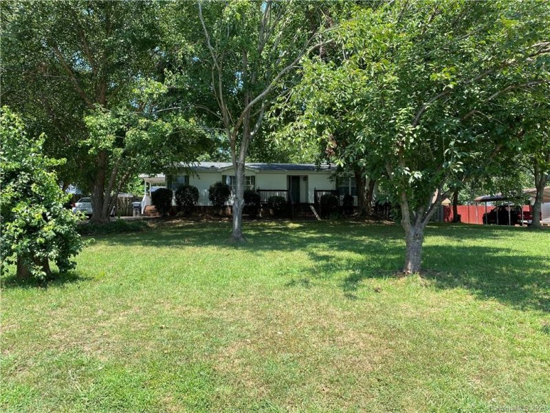 Property image 2 at 126 Buckwheat Drive, Statesville, NC 28625