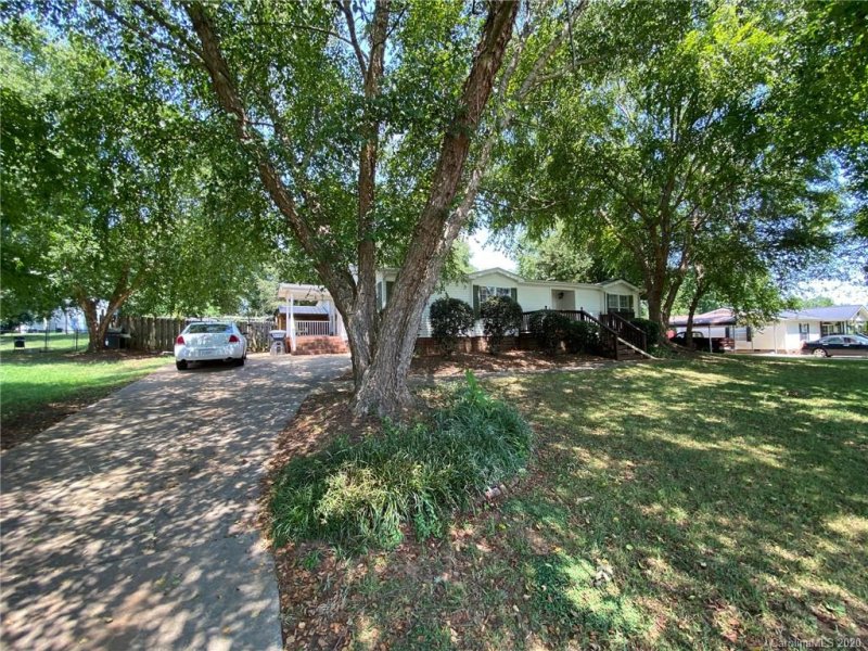 Property image 3 at 126 Buckwheat Drive, Statesville, NC 28625