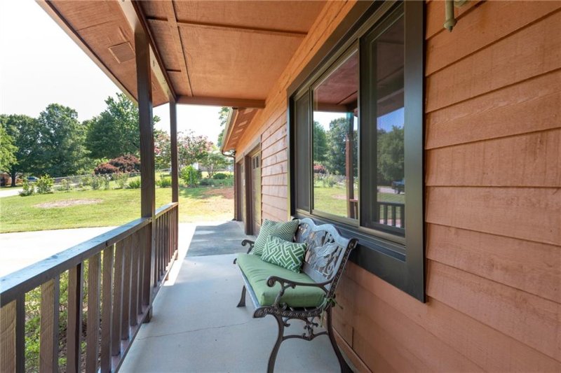 Property image 4 at 4629 Queens Road, Hickory, NC 28602