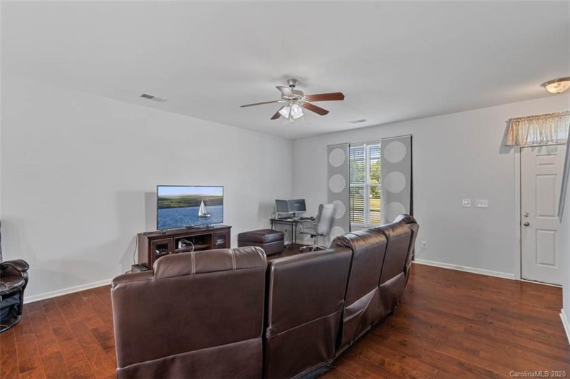 Property image 4 at 413 Laurel Fork Drive, Fort Mill, SC 29715