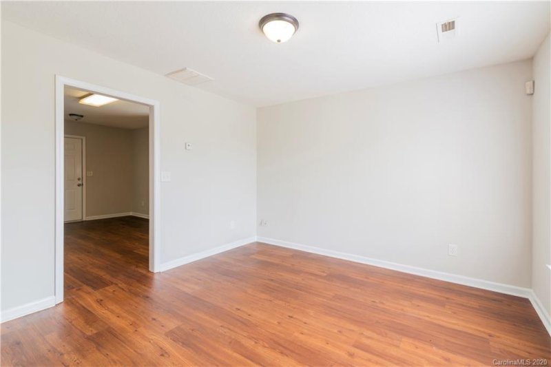 Property image 2 at 3739 Kadey Drive, Charlotte, NC 28208