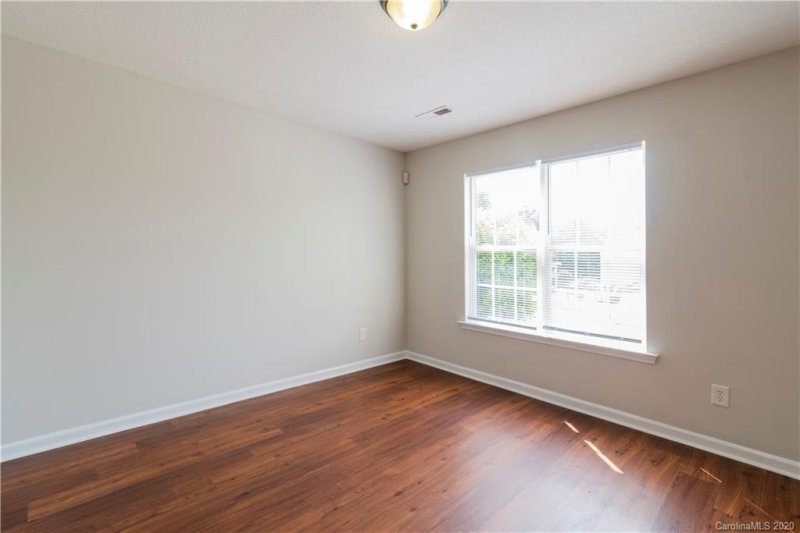 Property image 5 at 3739 Kadey Drive, Charlotte, NC 28208