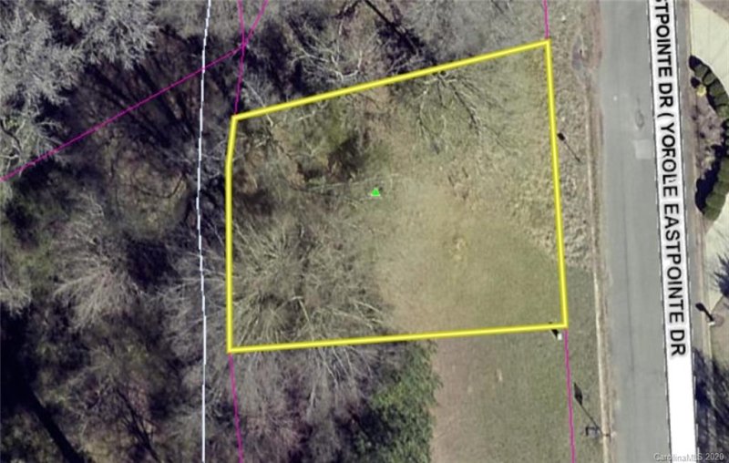 Property image 2 at 161 Ole East Pointe Drive, York, SC 29745