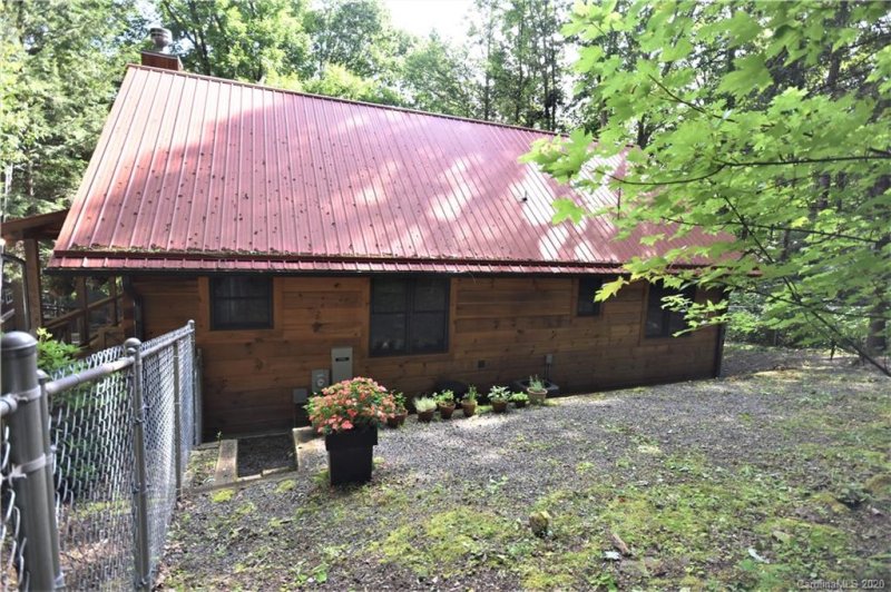 Property image 4 at 379 Reuben Branch Branch, Maggie Valley, NC 28751