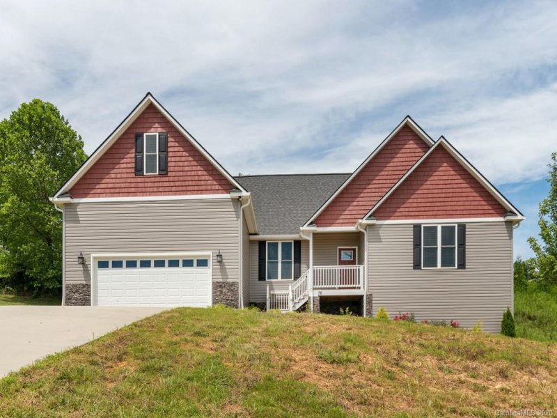 Property image 2 at 76 Tryon View Drive, Flat Rock, NC 28731