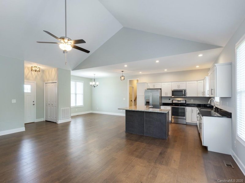 Property image 4 at 76 Tryon View Drive, Flat Rock, NC 28731