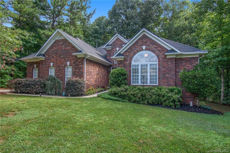 Property image 2 at 5480 S Oakmont Street, Kannapolis, NC 28081