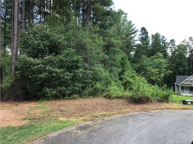 Property image 2 at 13 Outlook Drive, Iron Station, NC 28080