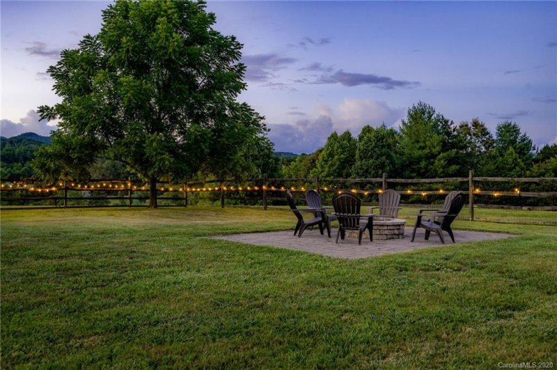 Property image 3 at 113 Snook S Path, Mars Hill, NC 28754