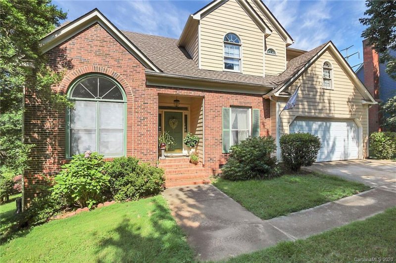 Property image 4 at 9307 Fairmead Drive, Charlotte, NC 28269