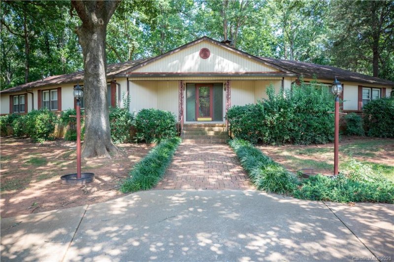 Property image 3 at 924 Arrowhead Drive, Rock Hill, SC 29730