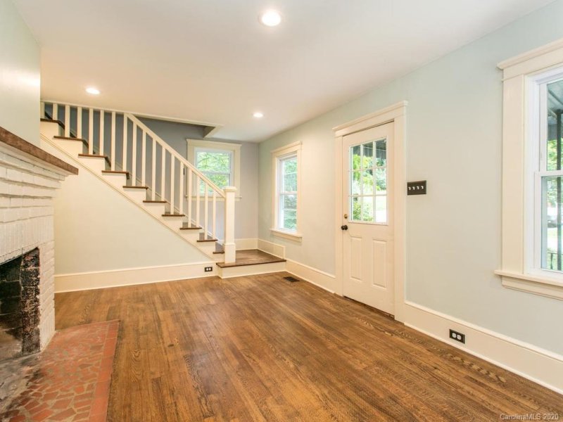 Property image 4 at 115 Morningside Drive, Asheville, NC 28806