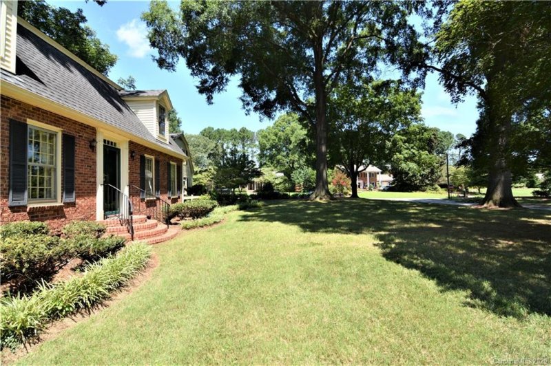 Property image 3 at 1581 Granville Road, Rock Hill, SC 29732