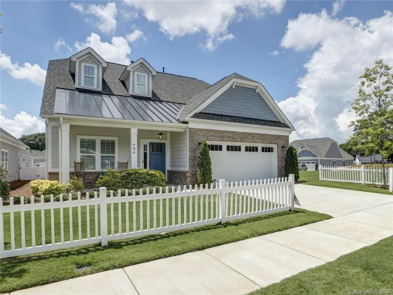 Property image 2 at 464 Academy Street, Fort Mill, SC 29715