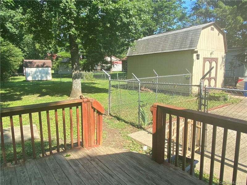Property image 5 at 1451 Midlake Avenue, Kannapolis, NC 28083