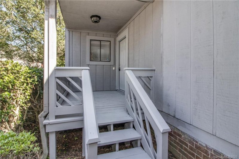 Property image 4 at 100 Willow Run Drive, Gastonia, NC 28056