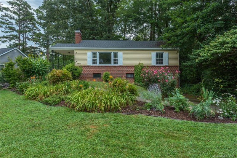 Property image 2 at 41 Mount Vernon Place, Asheville, NC 28804