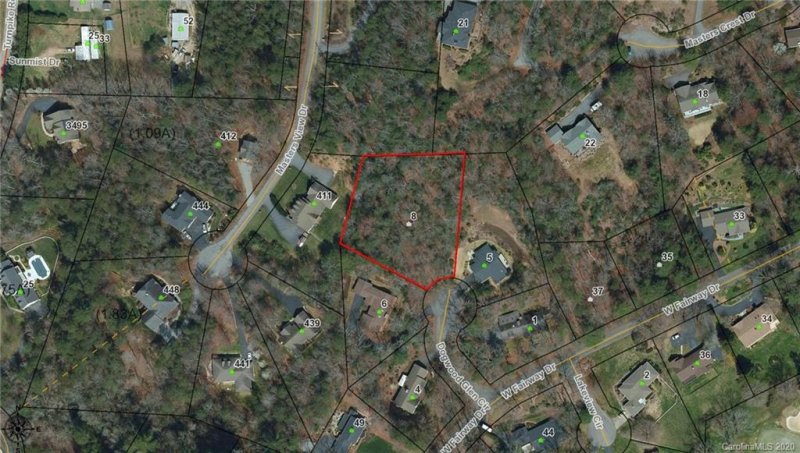 8 Dogwood Glen Circle