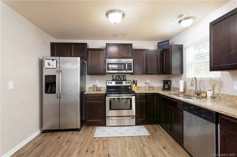 Property image 5 at 5336 Artesa Court, Charlotte, NC 28214