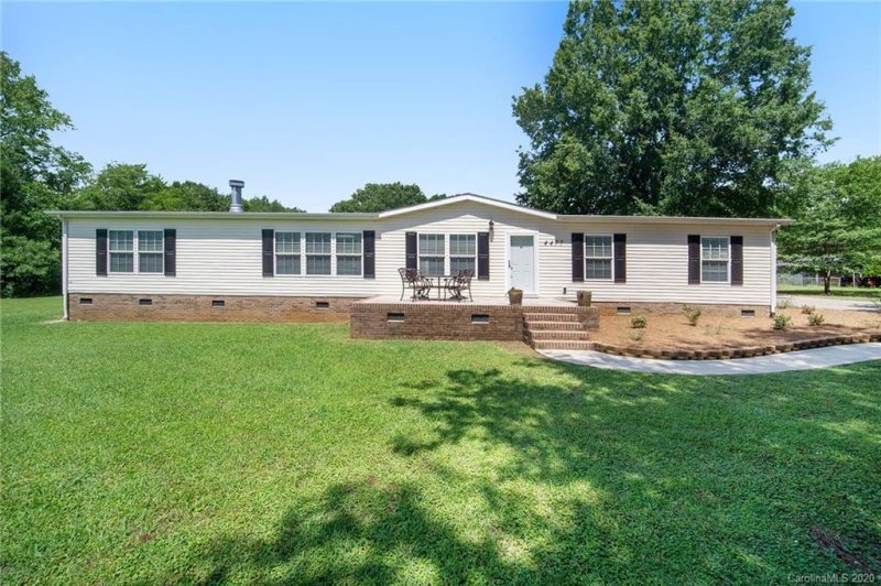 4477 Pebblebrook Circle