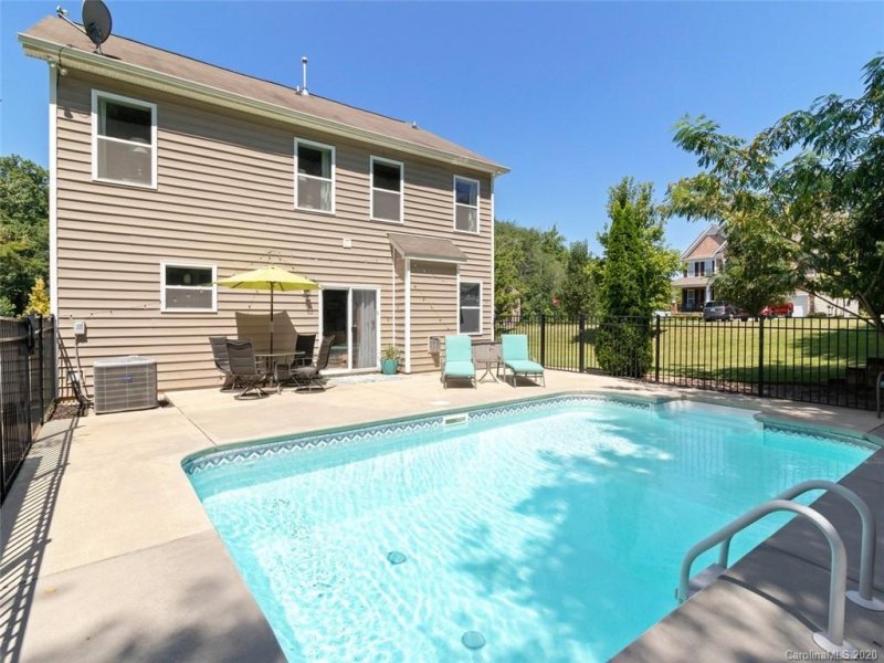 Property image 2 at 166 Branchview Drive, Mooresville, NC 28115