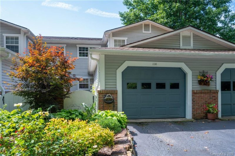 Property image 2 at 114 Lakeview Court, Brevard, NC 28712