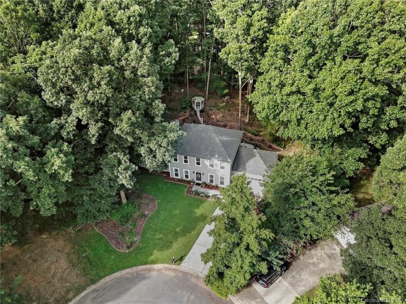 Property image 5 at 7604 Lacoste Court, Charlotte, NC 28226