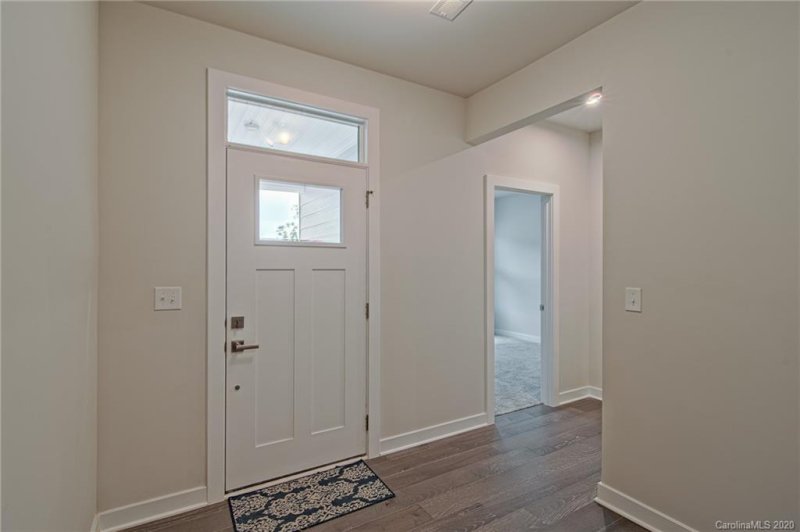 Property image 4 at 10284 Black Locust Lane, Charlotte, NC 28215