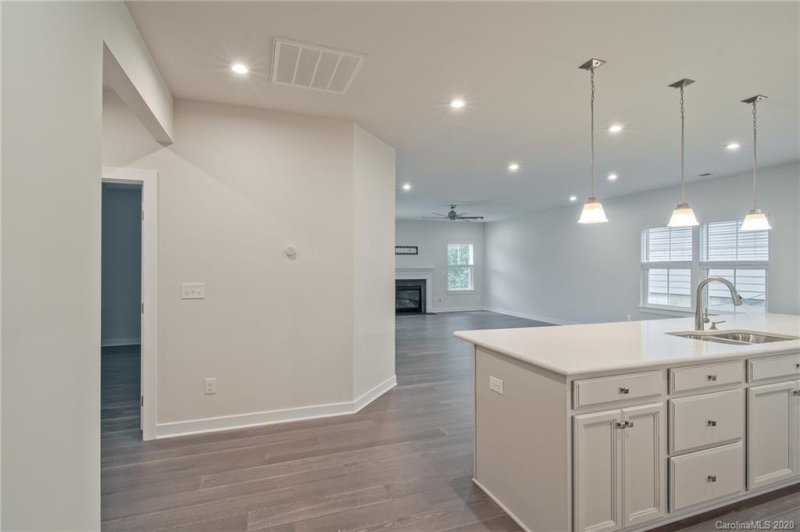 Property image 5 at 10284 Black Locust Lane, Charlotte, NC 28215