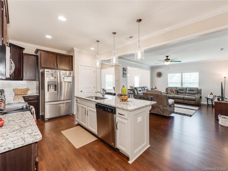 Property image 4 at 420 Tayberry Lane, Fort Mill, SC 29715