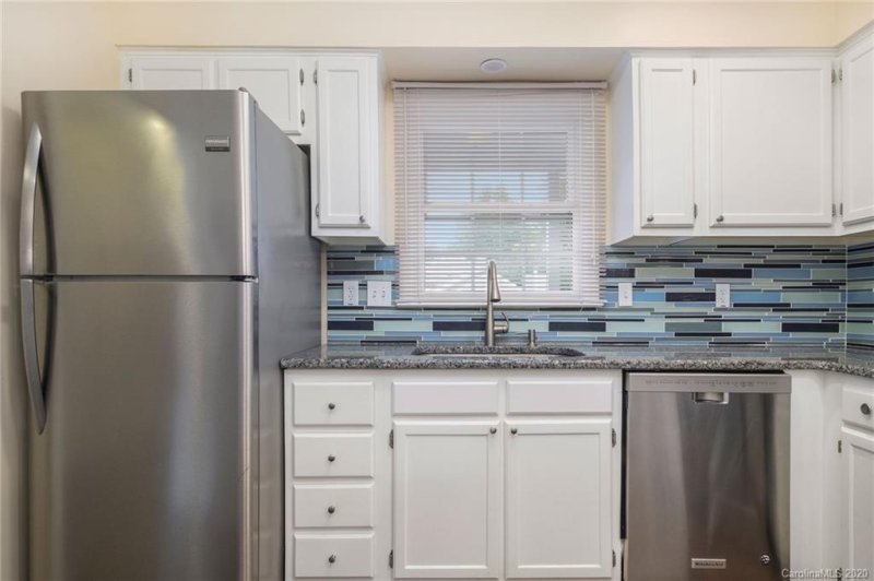 Property image 5 at 10820 Winterbourne Court, Charlotte, NC 28277