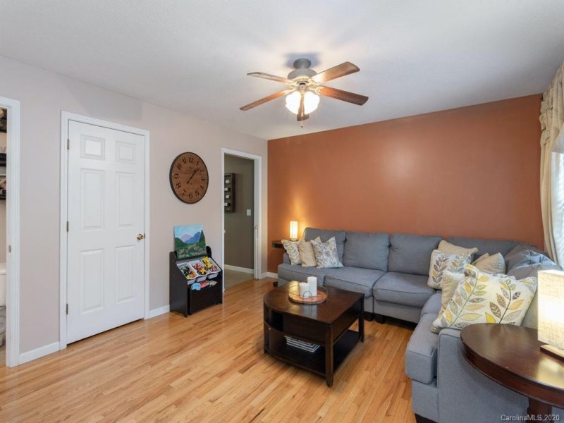 Property image 5 at 31 Aberdeen Drive, Arden, NC 28704